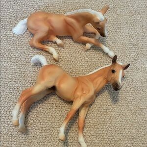 Breyer Twin Foals Gift Set